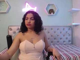 valeria-martinez19