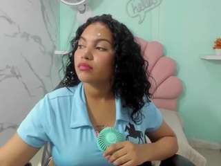 valeria-martinez... Live Webcam on CamSoda