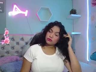 valeria-martinez19's live room