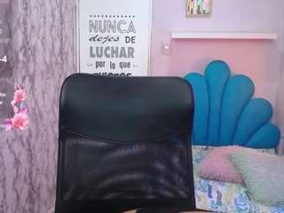 valeria-martinez19 live cam preview