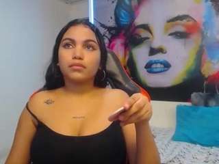 valeria-martinez19 live cam preview