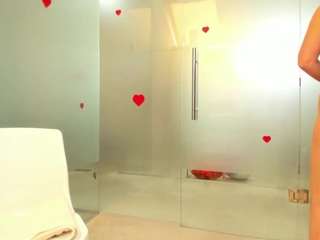 Live cam show with alfawoman