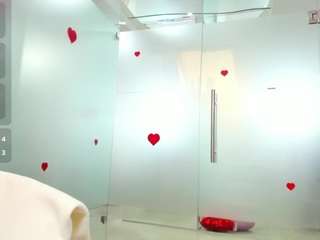 Live cam show with alfawoman