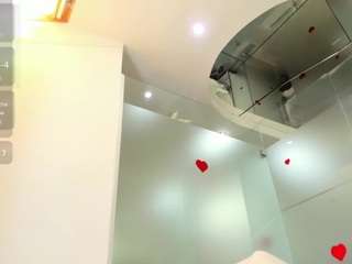 Live cam show with alfawoman