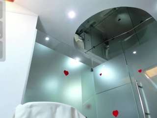 alfawoman live webcam show
