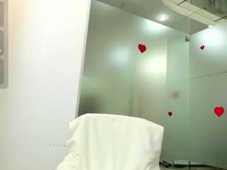 Live cam show with alfawoman
