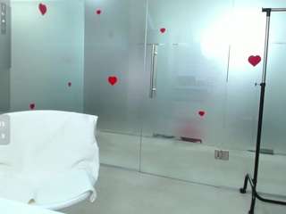 Live cam show with alfawoman