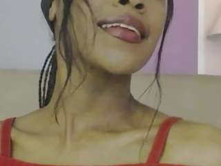 aliislove's CamSoda show and profile