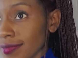 aliislove Live Webcam on CamSoda