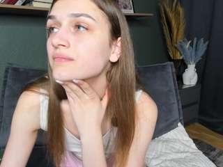 chiekonostro's CamSoda show and profile