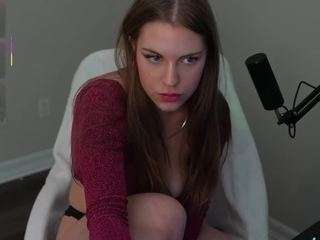elliepixie live webcam on Soda Cams
