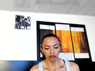 MeganRhyder live cam — average, big cock, brown eyes