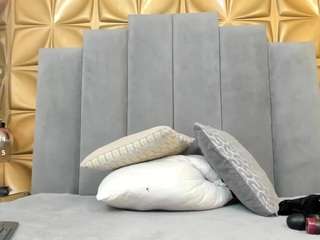melani-dream webcam model