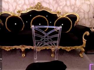 AliceOfWonders live cam preview