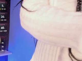 emarhodes's CamSoda show and profile