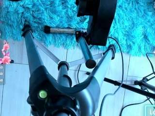 isa-laurent Live Webcam on CamSoda