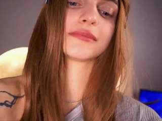 karlayegge's CamSoda show and profile