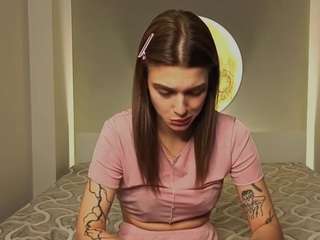 karlayegge Live Webcam on CamSoda