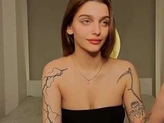karlayegge's CamSoda show and profile