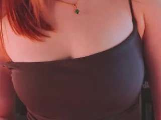 rosamondgroff's CamSoda show and profile