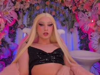 spicyblondes webcam model