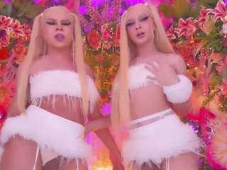 spicyblondes