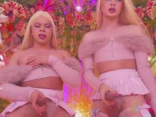 SpicySluts live cam