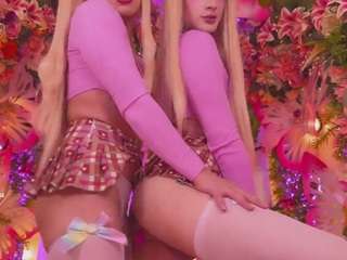 SpicySluts live webcam show
