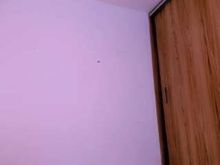 yennifer-exotic webcam