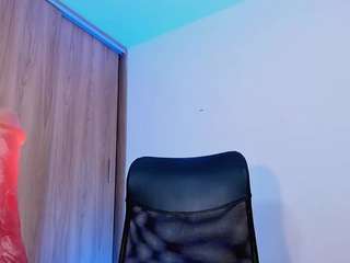 yennifer-exotic webcam model