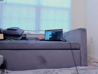 Live webcam model gabrielavega02 on Soda Cams