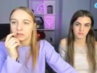 kitty-layy Live Webcam on CamSoda