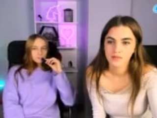  kitty-layy chat room