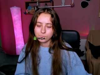  kitty-layy chat room