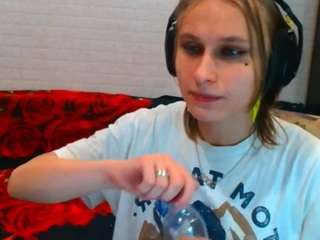  laurispivak chat room