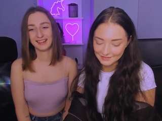 linda-fix from CamSoda is Freechat