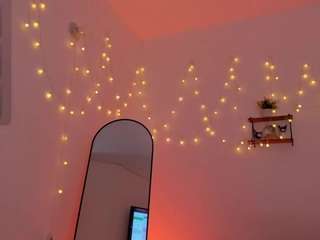 tamara-aluna Live Webcam on CamSoda