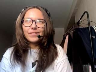 analisakimpton webcam model