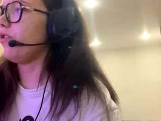 analisakimpton webcam model