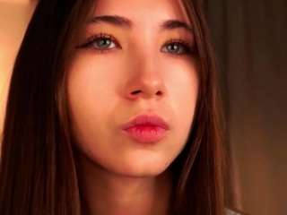 arlinetrentinell... Live Webcam on CamSoda