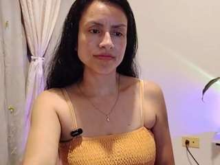 bellaexhibition webcam