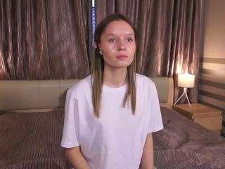 lovellakeeley from CamSoda is Freechat