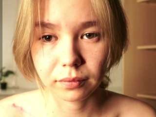 Live webcam model migdaliaelwick on Soda Cams