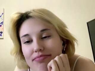 violetcrawshaw webcam camsoda model stream image