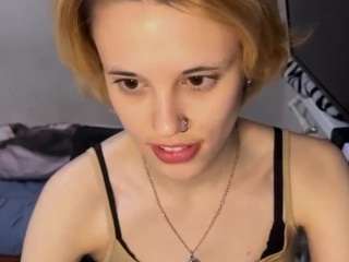 violetcrawshaw webcam