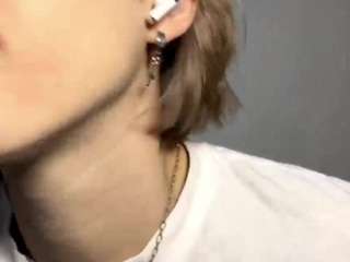 violetcrawshaw Drinking live webcam