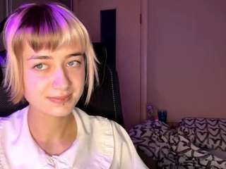 christenawasiuta Live Webcam on CamSoda