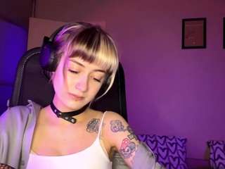 christenawasiuta webcam model