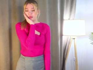 georginegrabenst... Live Webcam on CamSoda