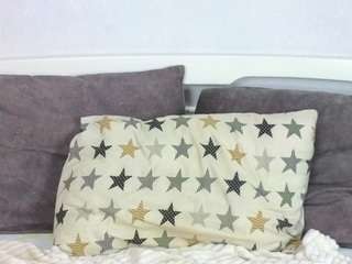 georginegrabenst... Live Webcam on CamSoda